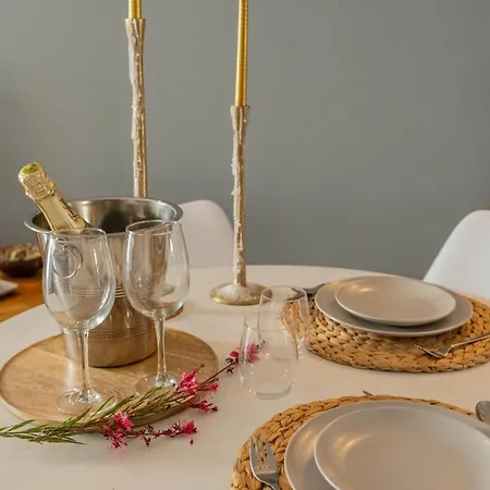 Sara's Paradise Апартаменты Коральео